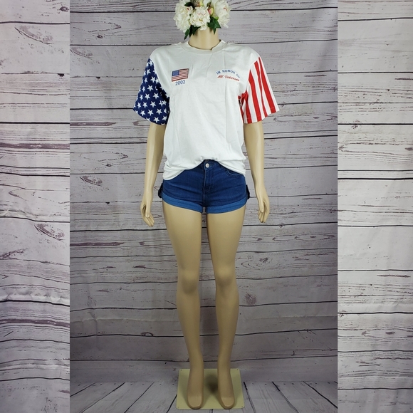 in honor of veterans medium white tshirt ( 5 for $20 ) - Picture 2 of 8